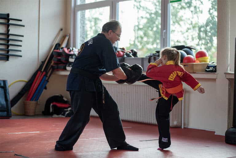 Kampfsport In Unna - Trittechnik
